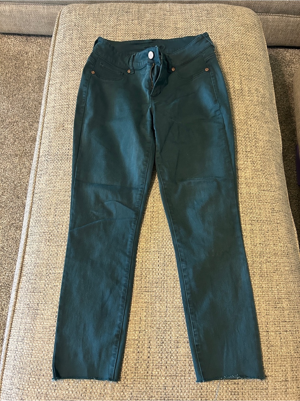 Women’s High-Rise Green Skinny Jeans with Raw Hem